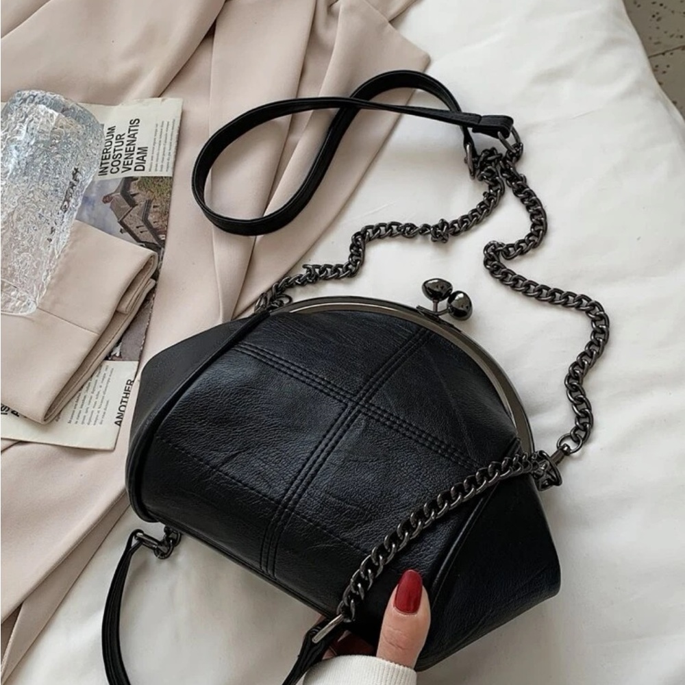 Vintage Kiss Lock Clutch Evening Bag, Punk Gothic Style Crossbody Bags,